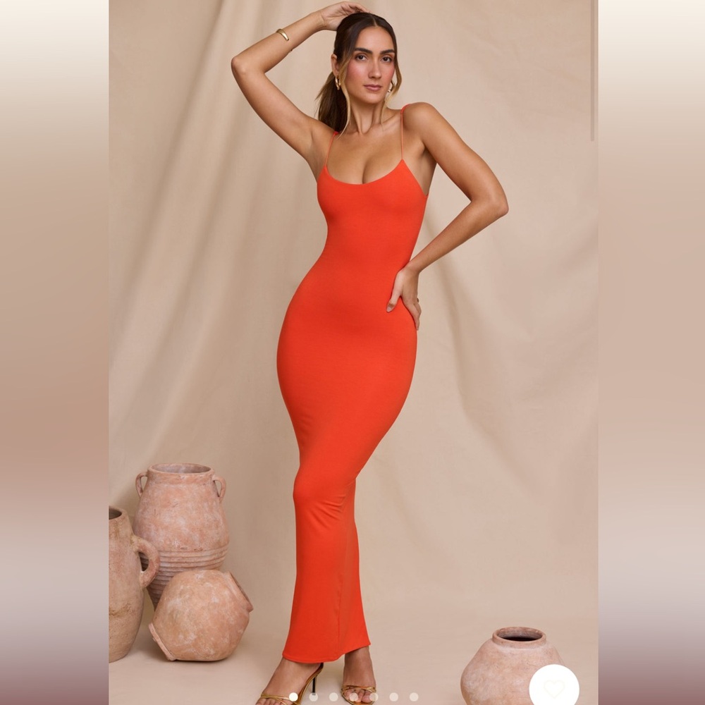 OH POLLY body on maxi dress